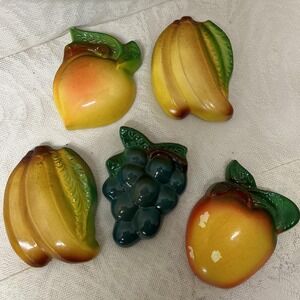 Vintage Chalk Ware Miller Studio Bananas Apple Grapes Peach Wall Plaques Kitschy